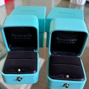 TIFFANY & CO RING BOX